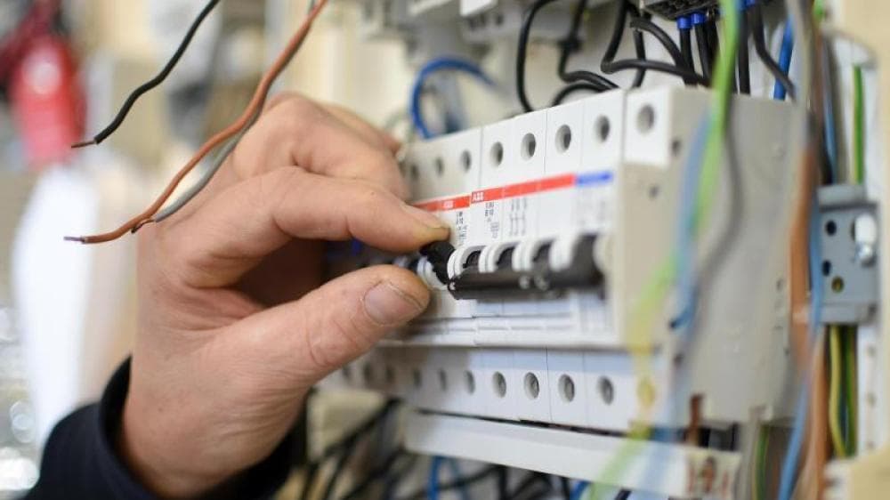 Technische Vorschriften und Normen für die DGUV V3 Prüfung